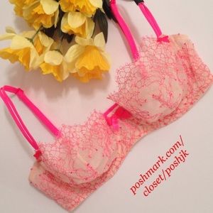 LAST ONE NWT VS Unlined Demi Bra